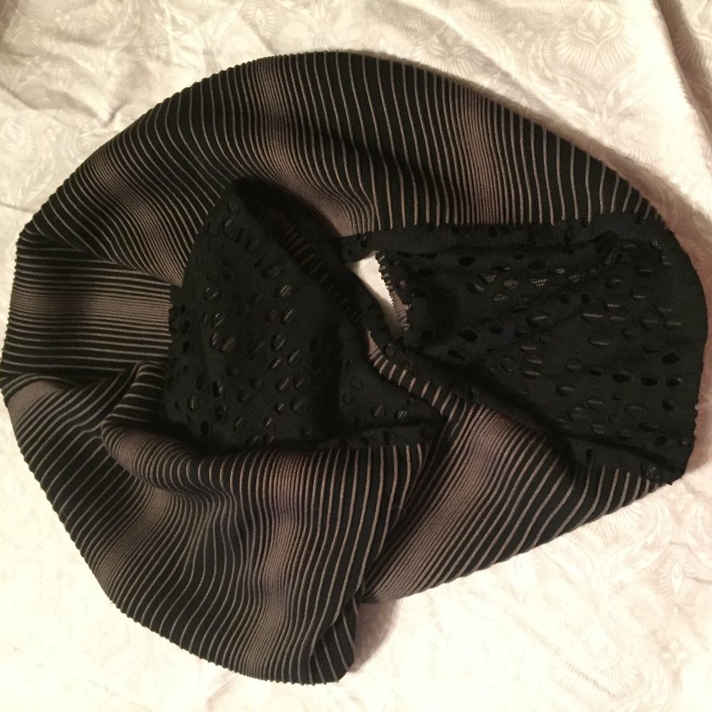 $5 ADD ON! Infinity Scarf